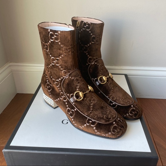 Gucci Shoes - NWT Gucci horsebit velvet crystal heel boots